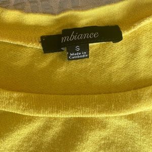 Yellow short sleeve